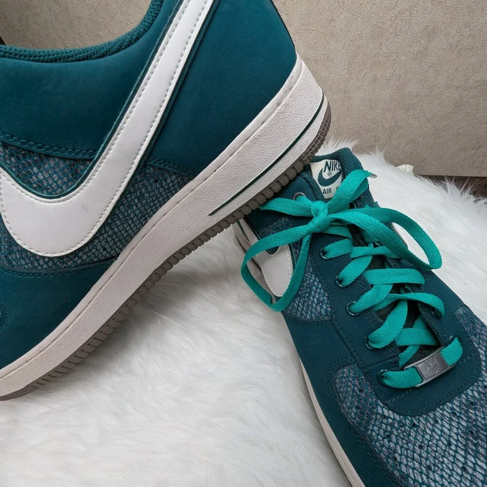 RARE SIZE 15 Nike Air Force 1 Snake Skin Men’s Sneakers Teal Color👟